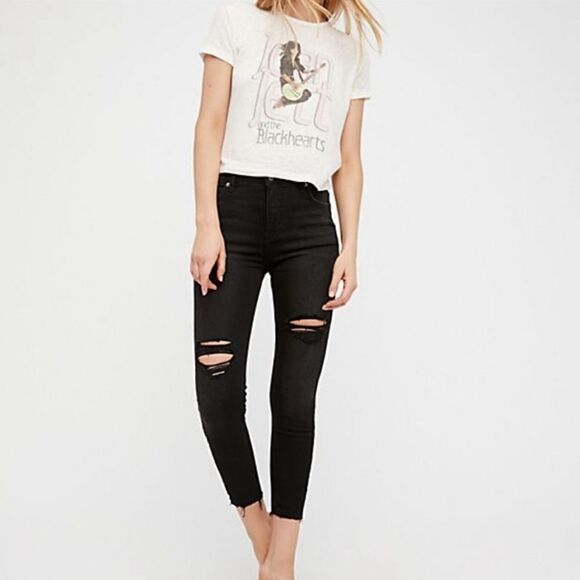 Free People Shark Bite Distress Raw Hem Skinny Jeans Black - Picture 1 of 13
